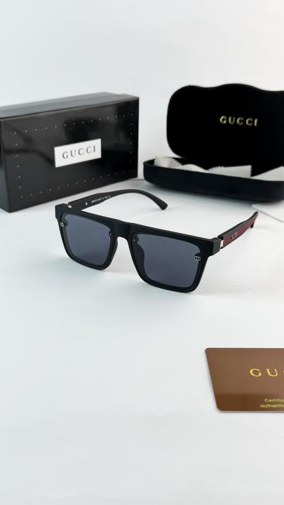 Gucci Sunglass
