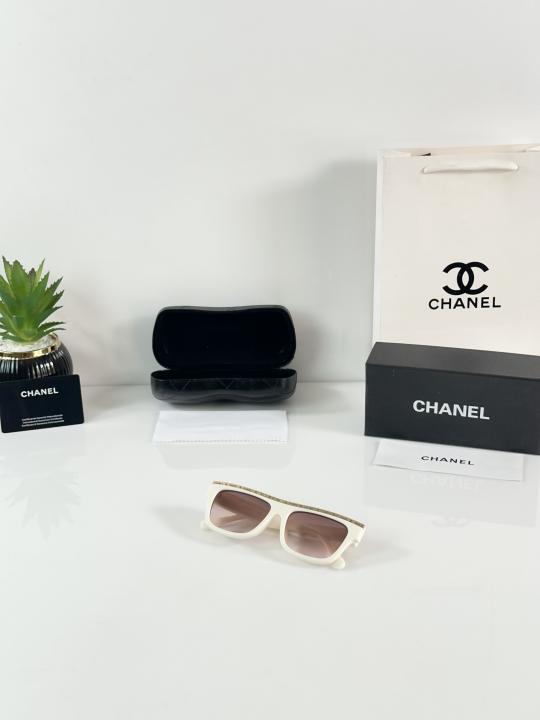 Chanel Sunglass