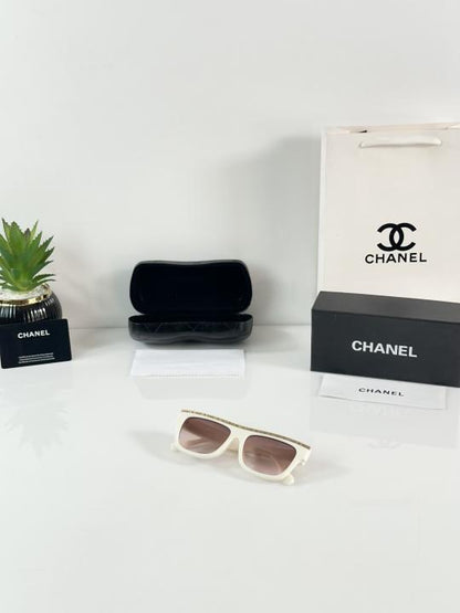 Chanel Sunglass
