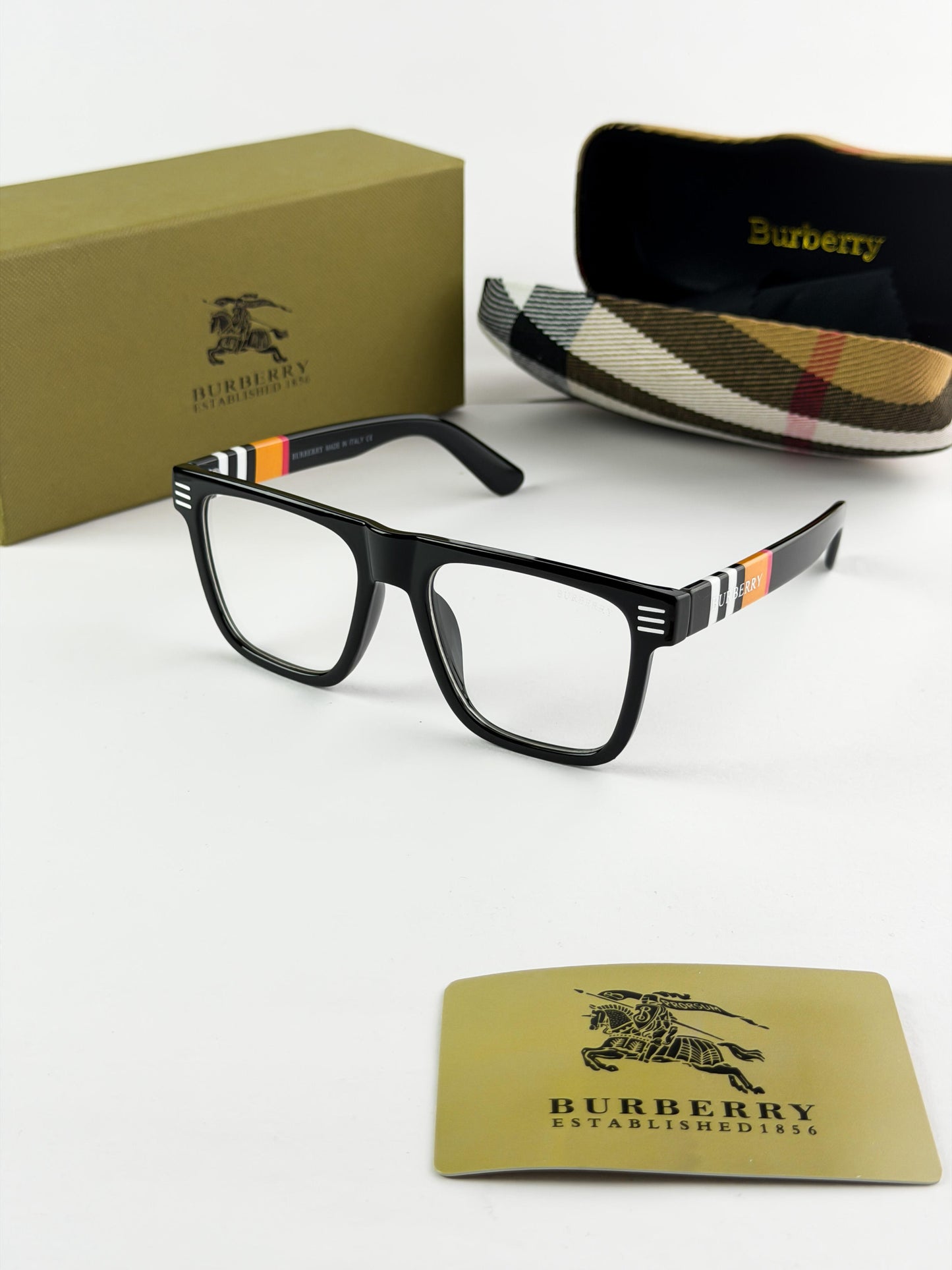 Burberry Frame Sunglass