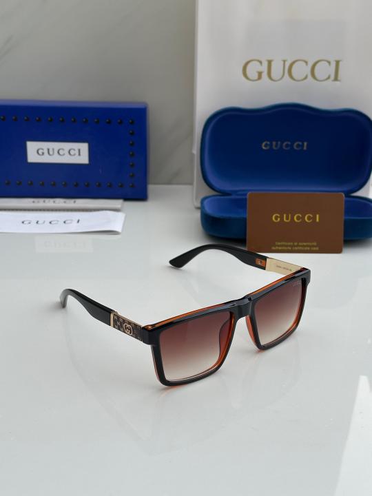 Gucci Sunglass