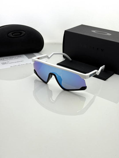 Oakley Sunglass
