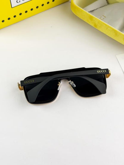 Gucci Sunglass
