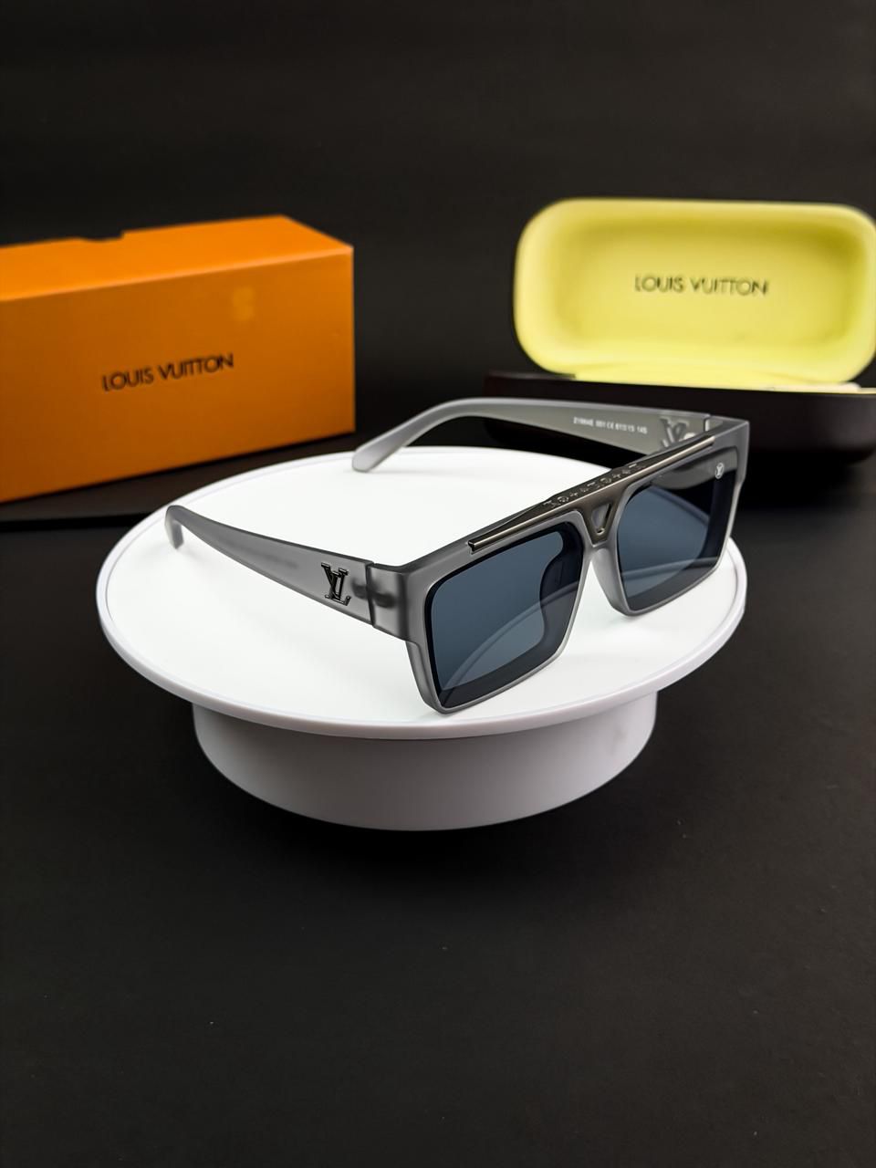 Louis Vuitton Sunglass