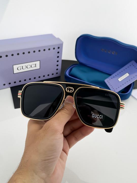 Gucci Sunglass
