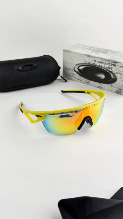 Oakley Sunglass